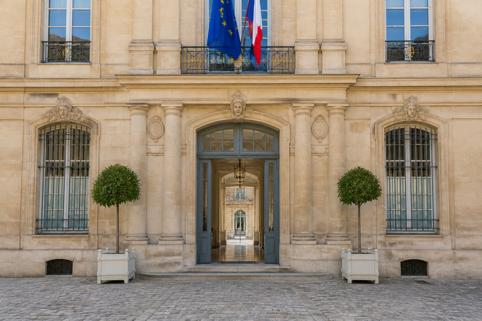 Comprendre le Prélèvement Forfaitaire Unique sur l'épargne